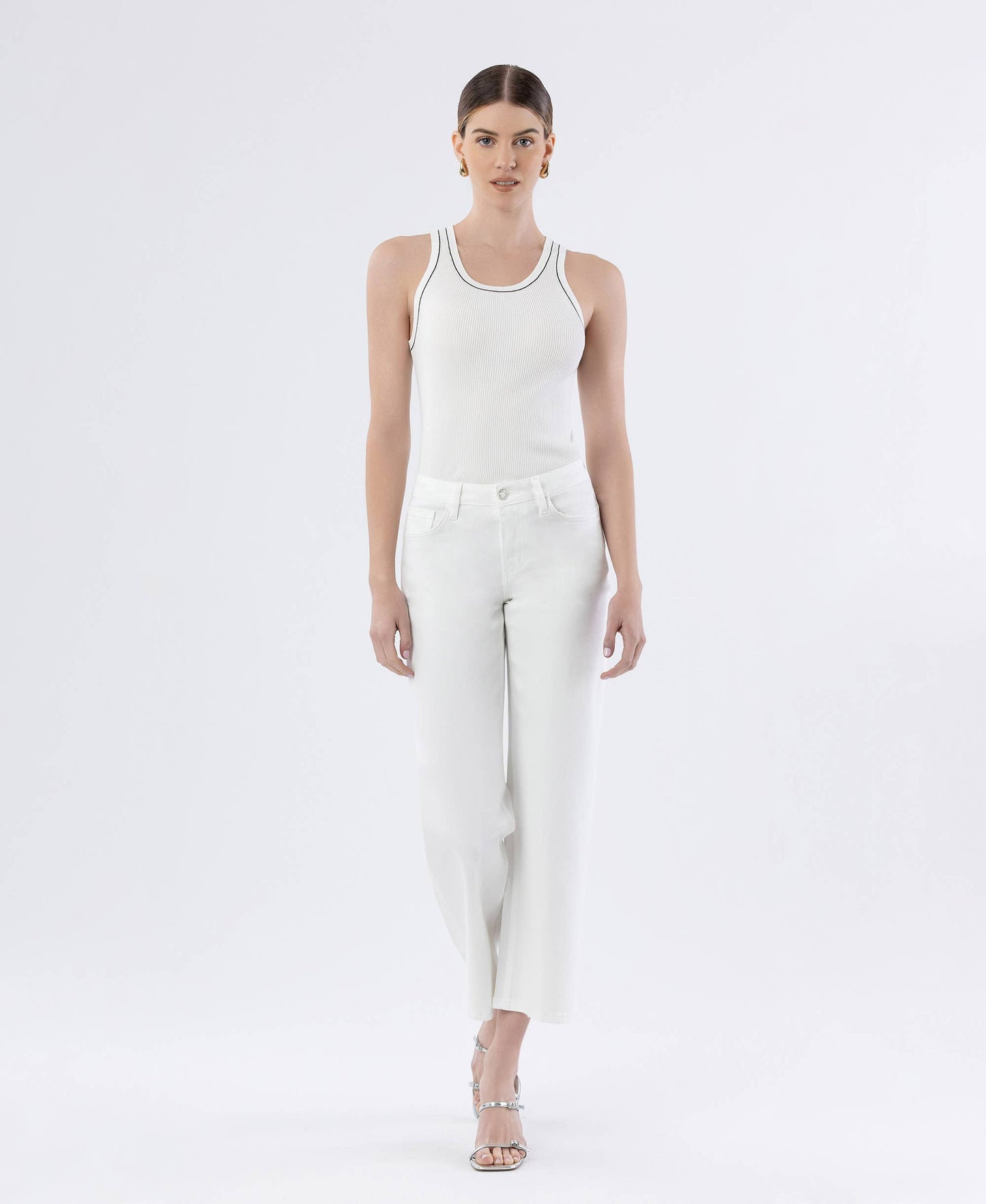 Mid Rise Powder White Lose Leg Comfort Jean