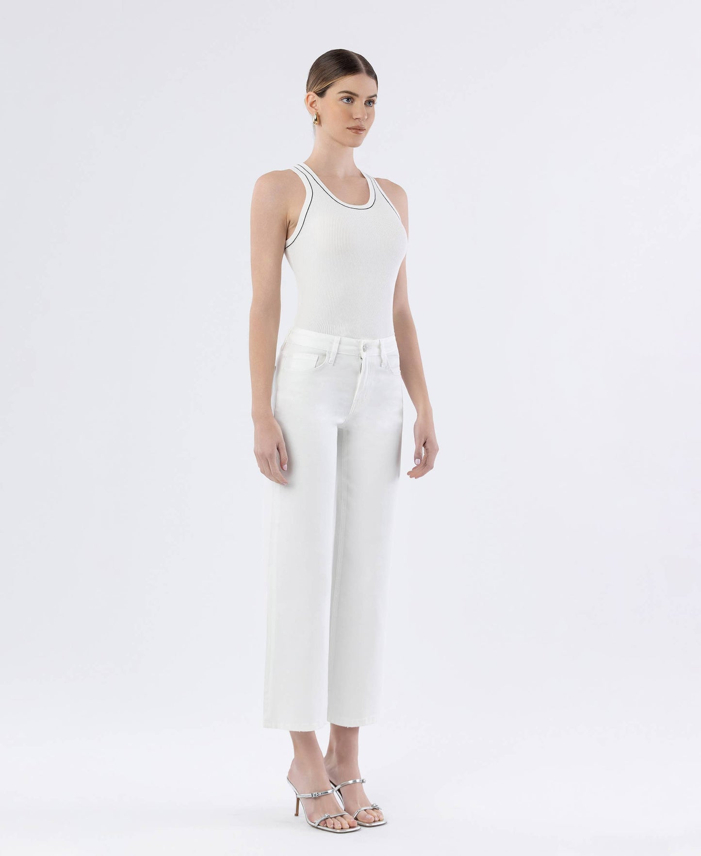 Mid Rise Powder White Lose Leg Comfort Jean