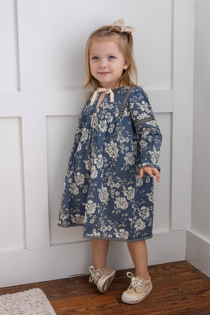 Grey Floral Printed Lace Long Sleeves Gathere