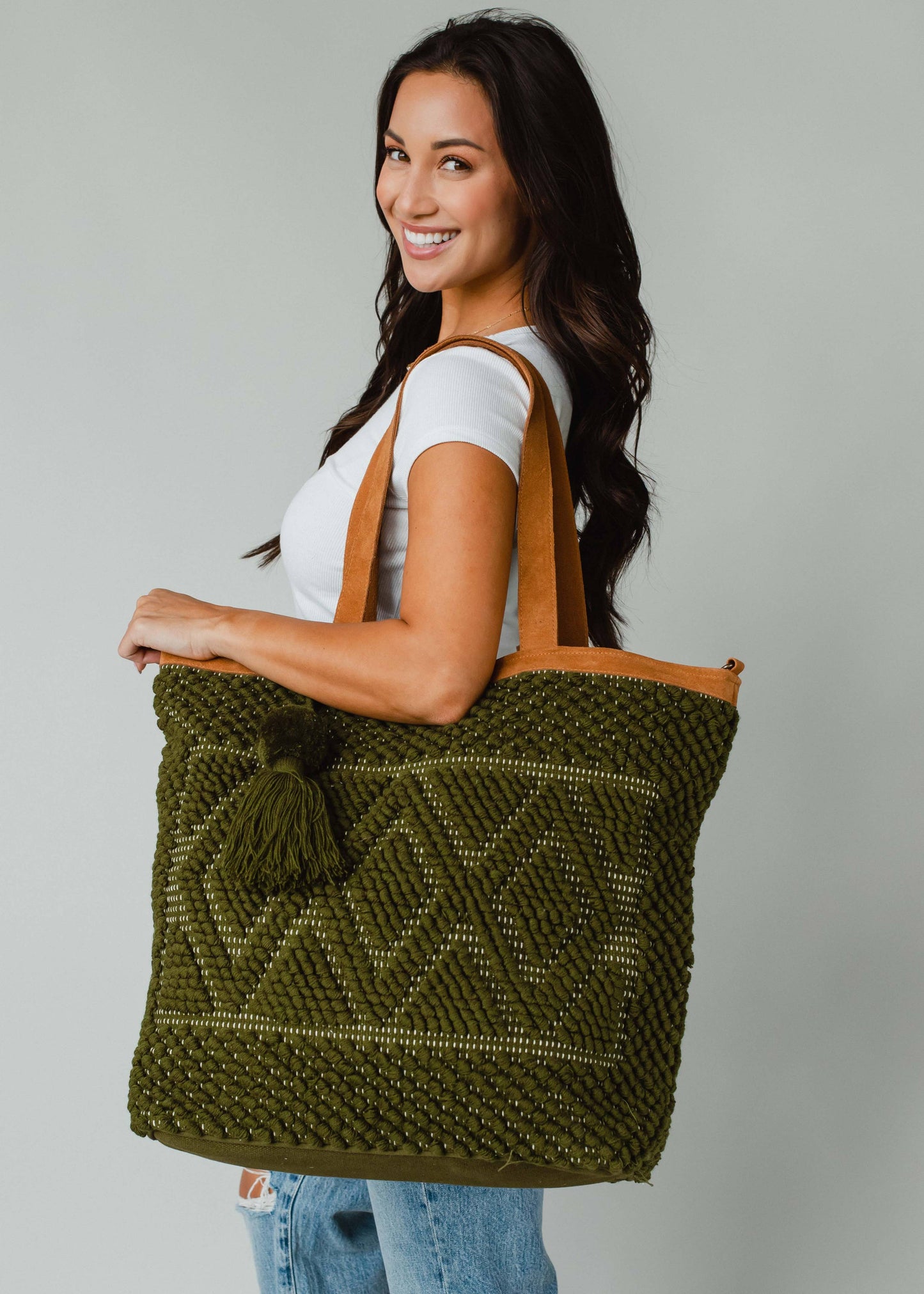 Olive Diamond Pattern Tote Hand Knotted