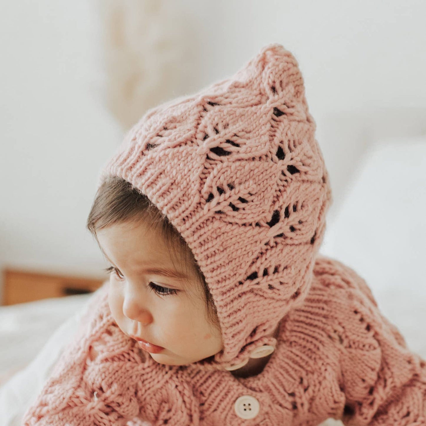 Leaf Lace Hand Knit Bonnet Rosy Pink Baby & Kids