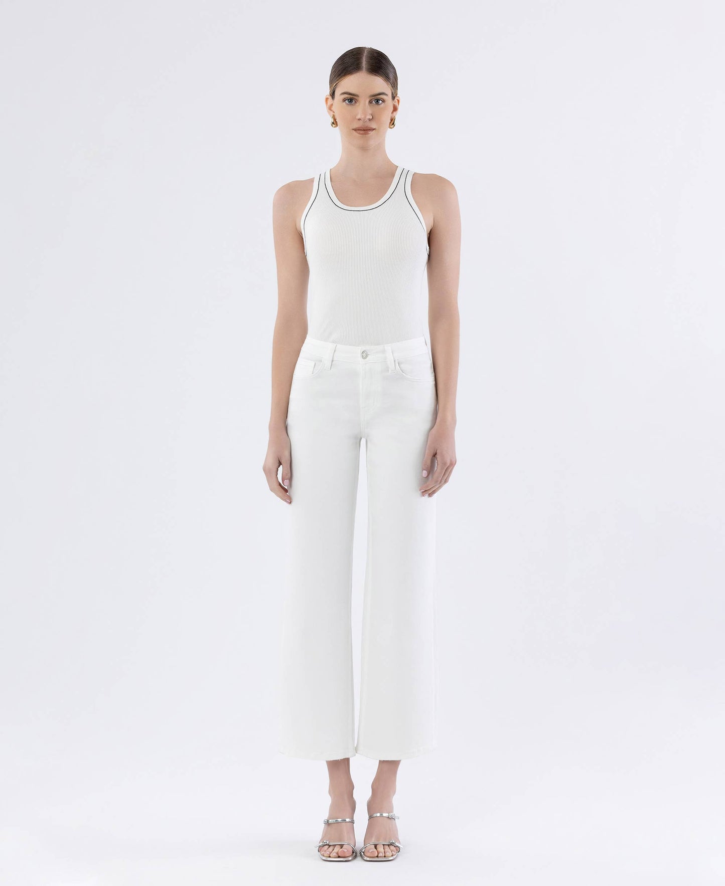 Mid Rise Powder White Lose Leg Comfort Jean