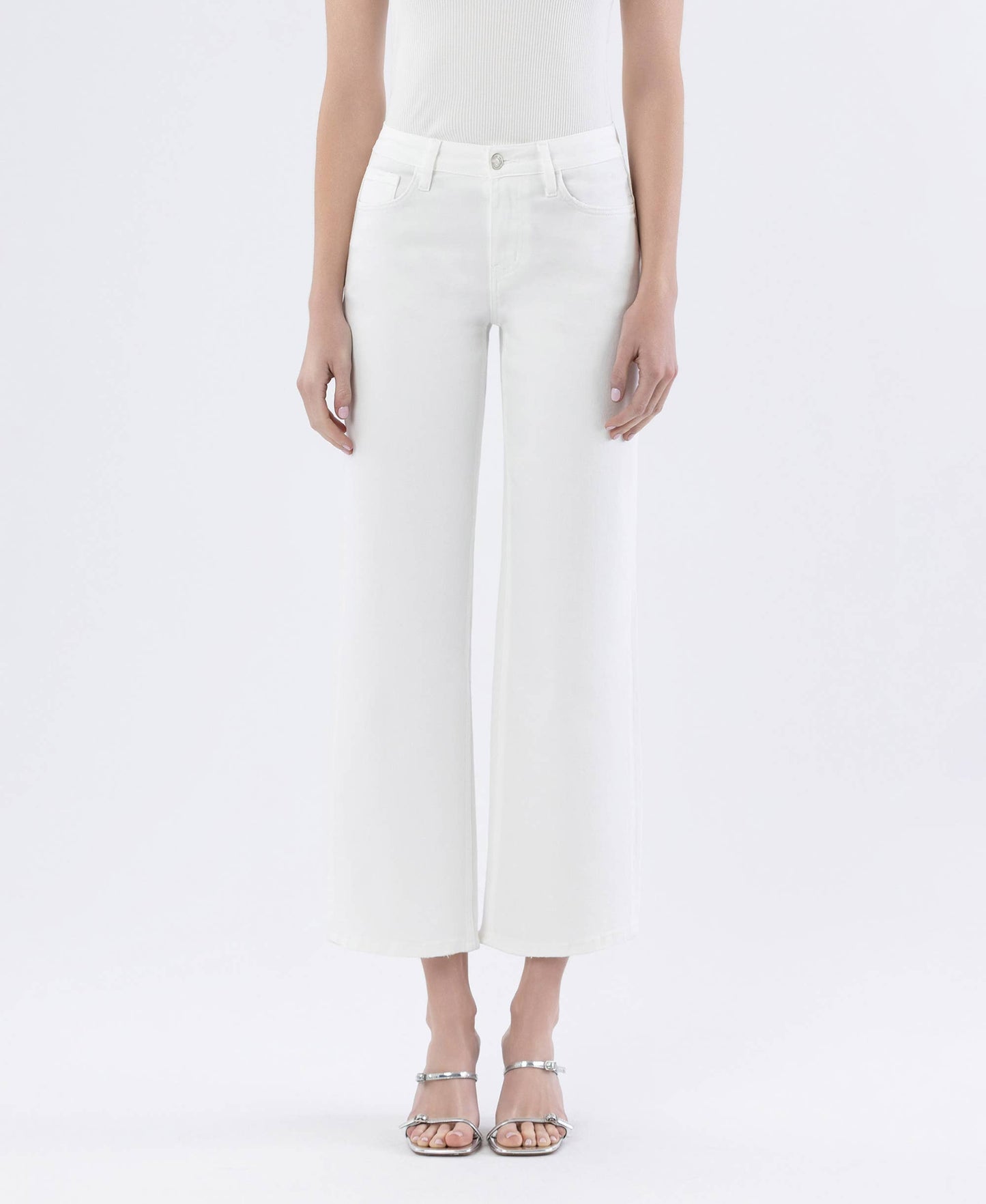Mid Rise Powder White Lose Leg Comfort Jean