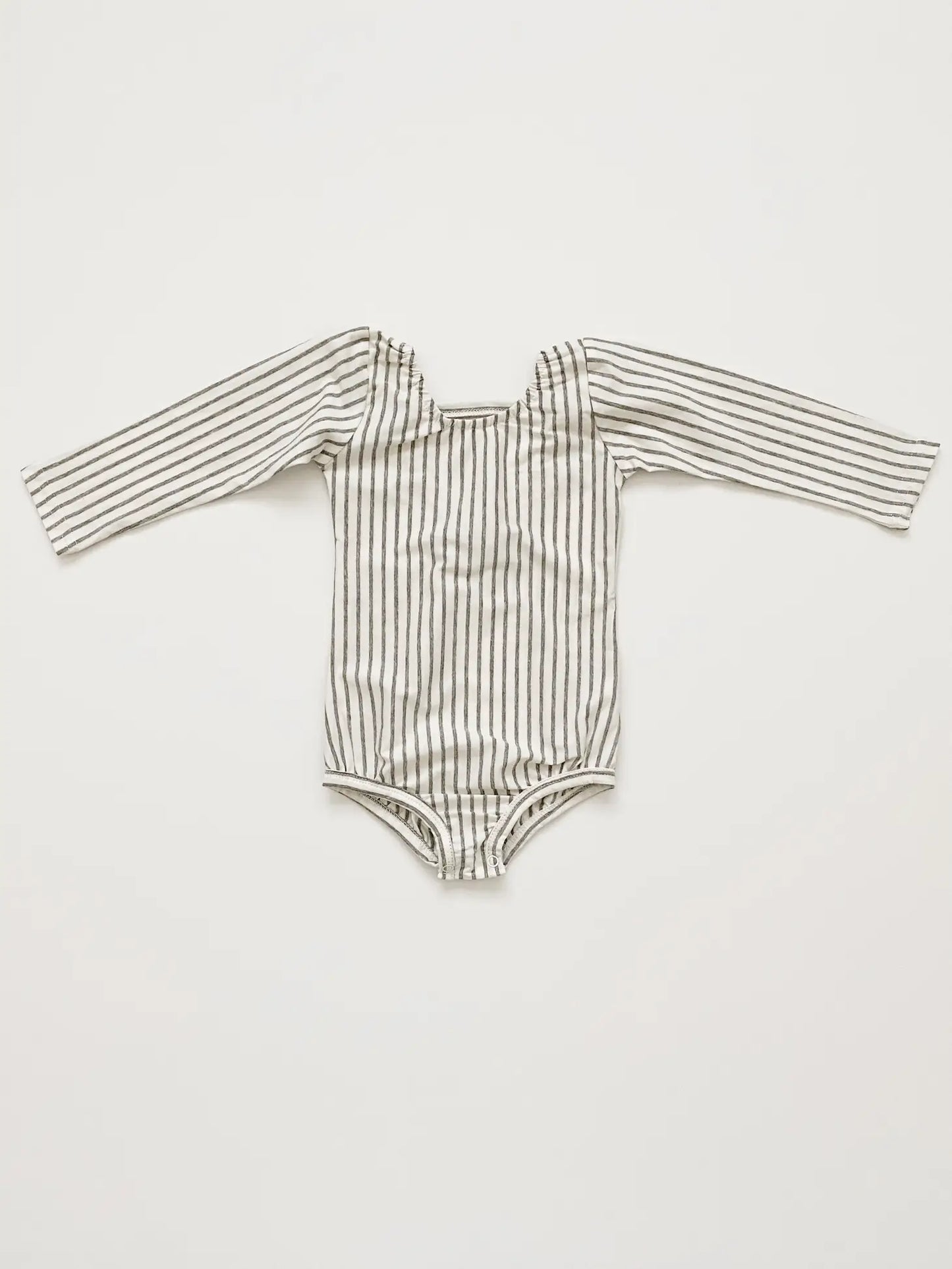 Long Sleeve Leo - Gray Stripe