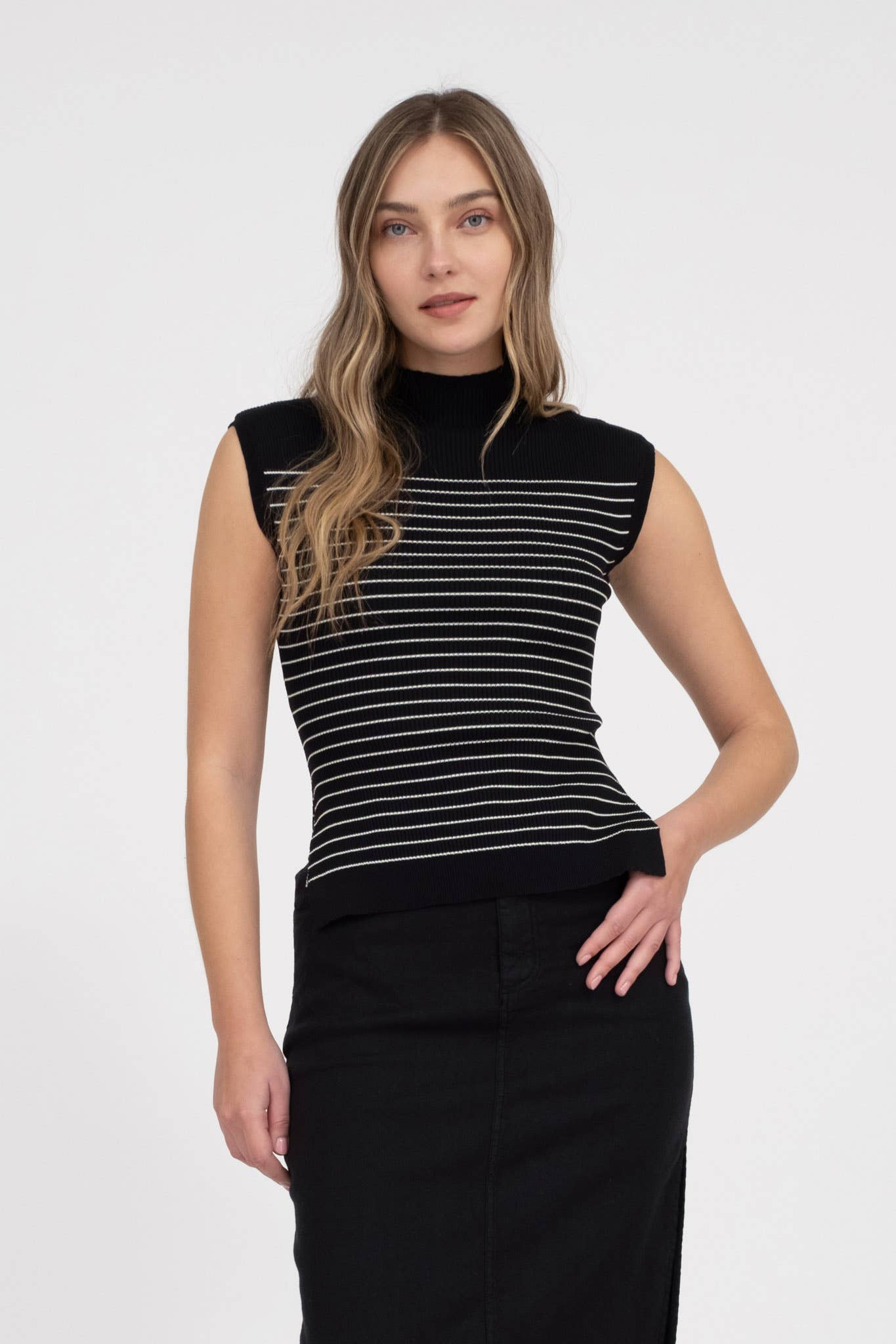 Mamas Mock Neck Sleeveless Tank