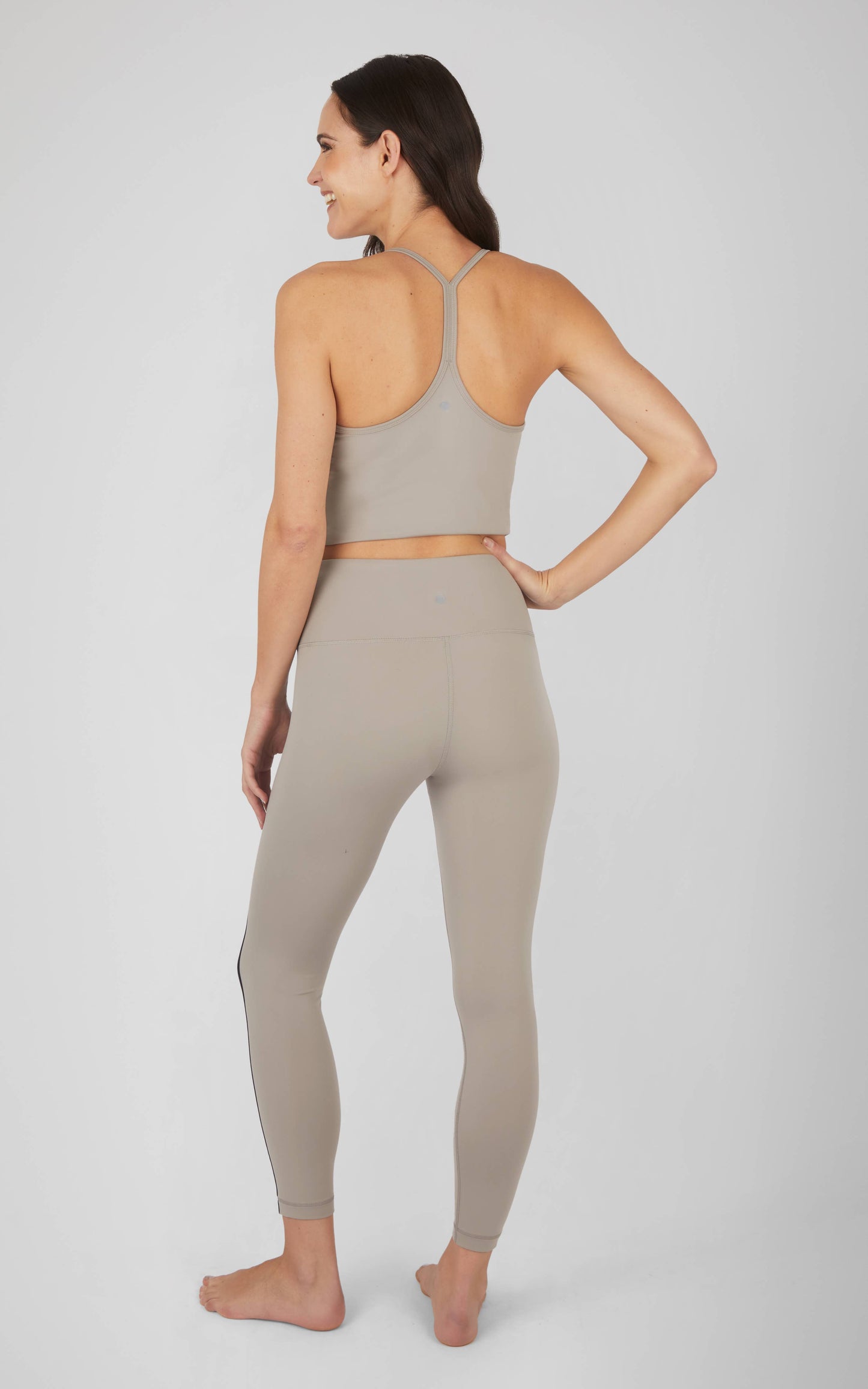 The Perfect Athletic Set - Contrast Crop Bra and Leggings