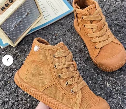 Kids Cody Canvas Soft Sole Lace Up Sneaks in Caramel